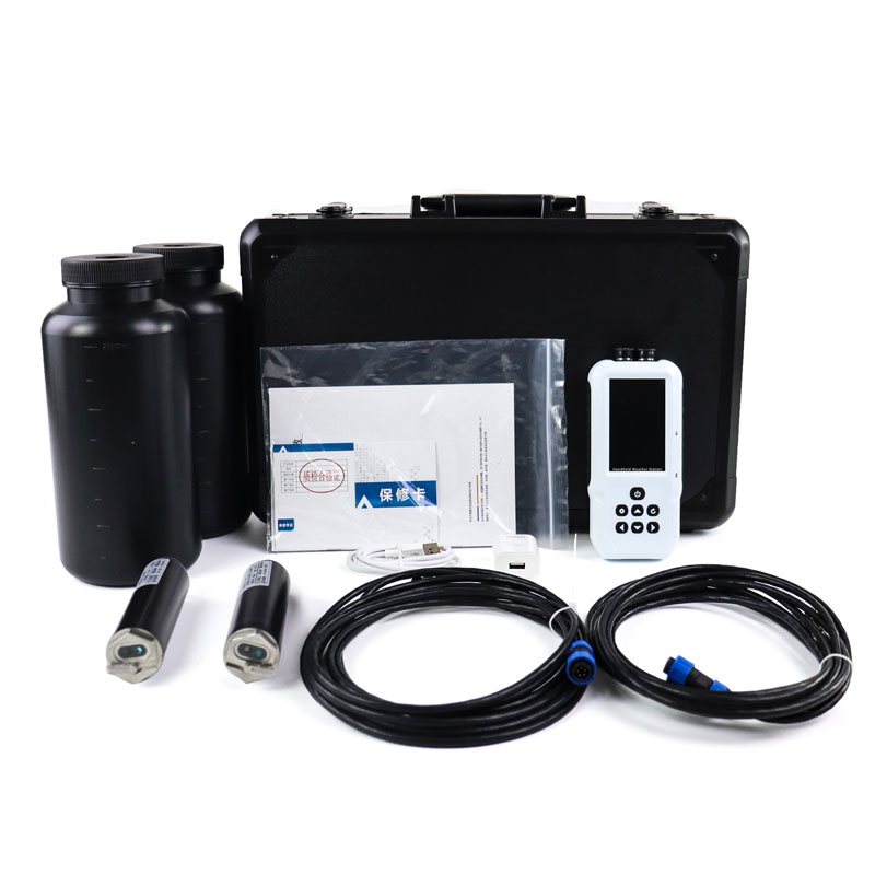 手持式葉綠素藍(lán)綠藻測試儀可快速檢測葉綠素與藍(lán)綠藻參數(shù)